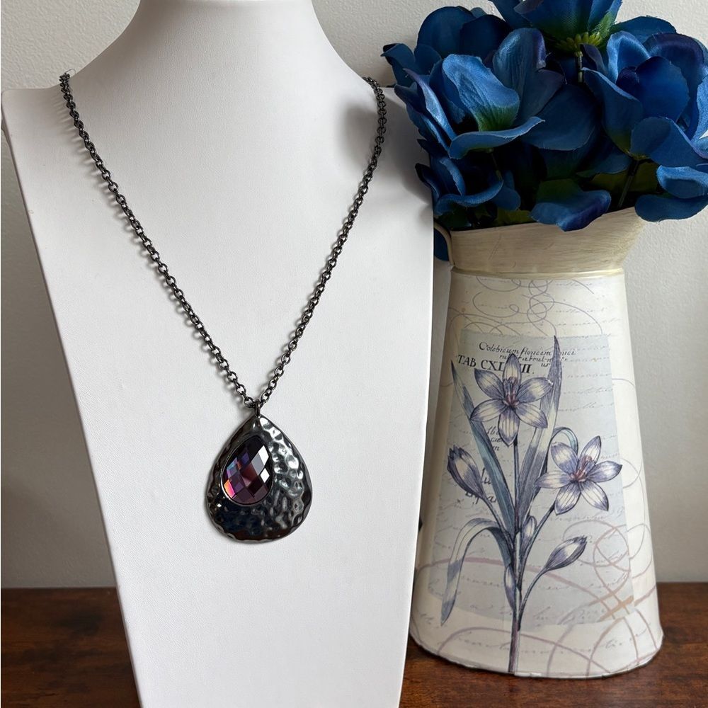 Gunmetal Teardrop Purple Pendant Necklace